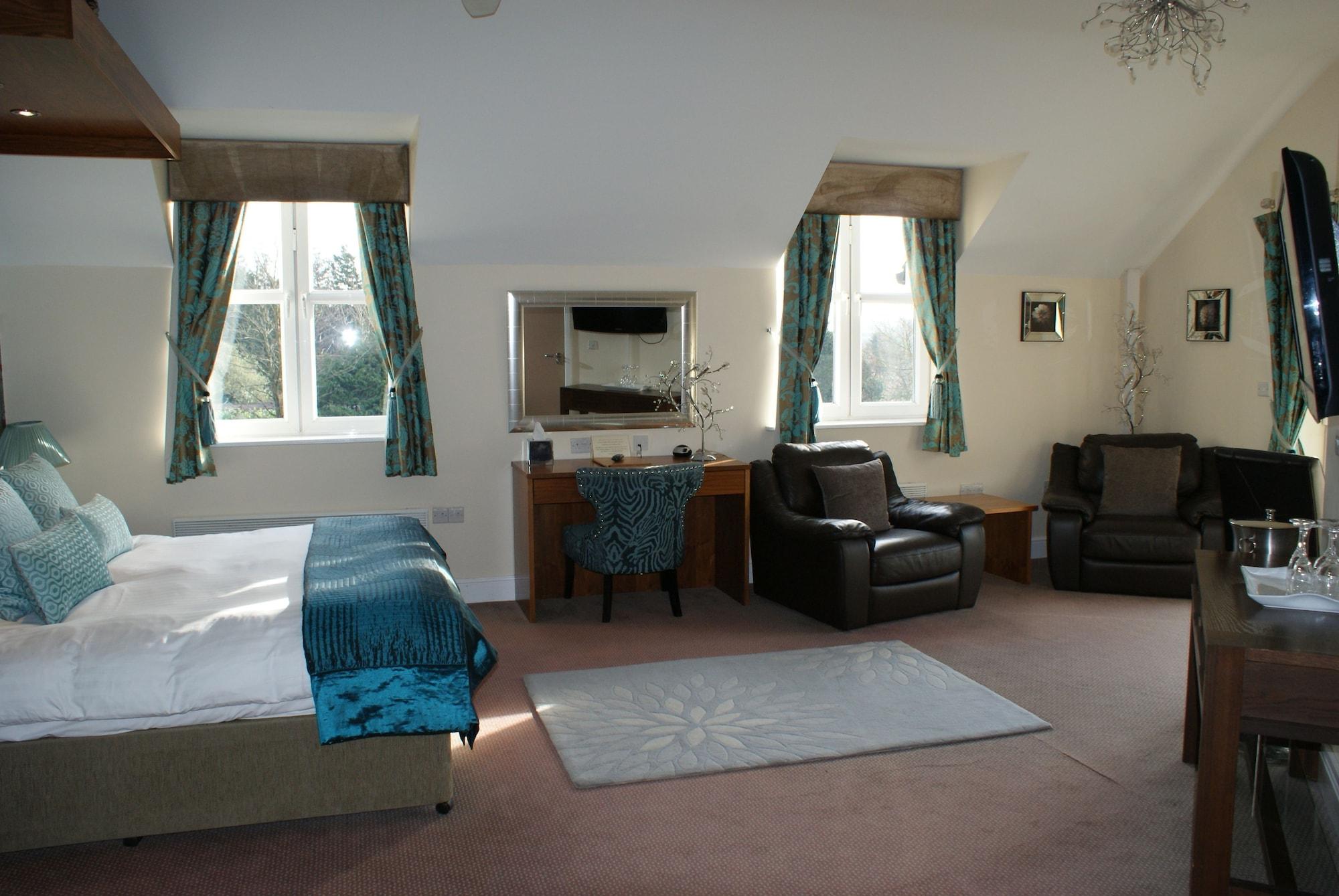 The Old Barn 4* Newport (Gwent)
